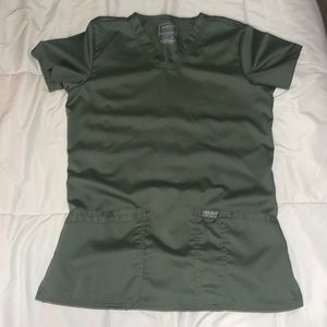 Cherokee authentic workwear scrub top!